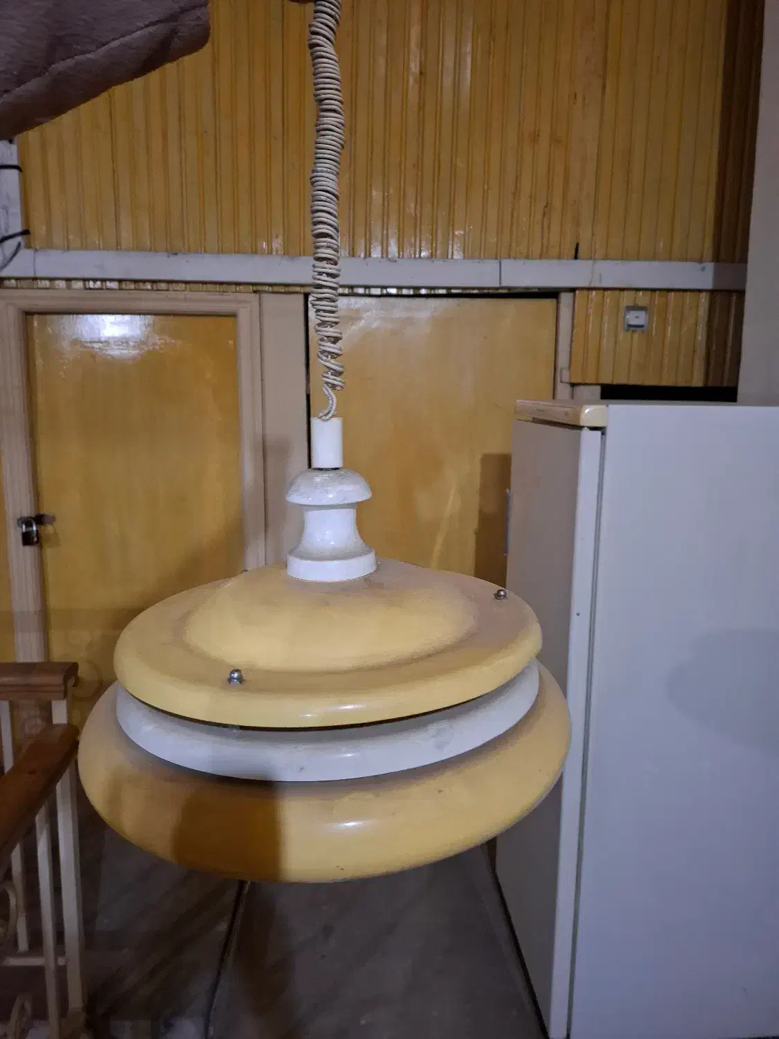 لوستر|لوستر و چراغ آویز|رشت, گلسار|دیوار