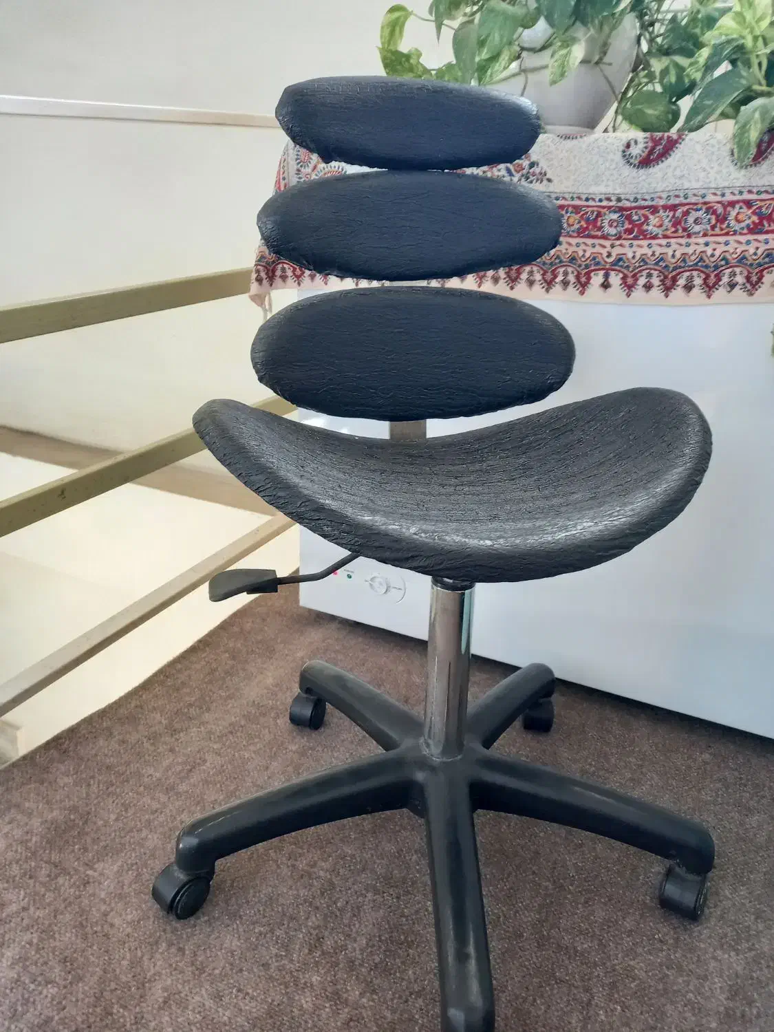 صندلی مخصوص آرایشگاه|آرایشگاه و سالنهای زیبایی|قائمشهر, |دیوار