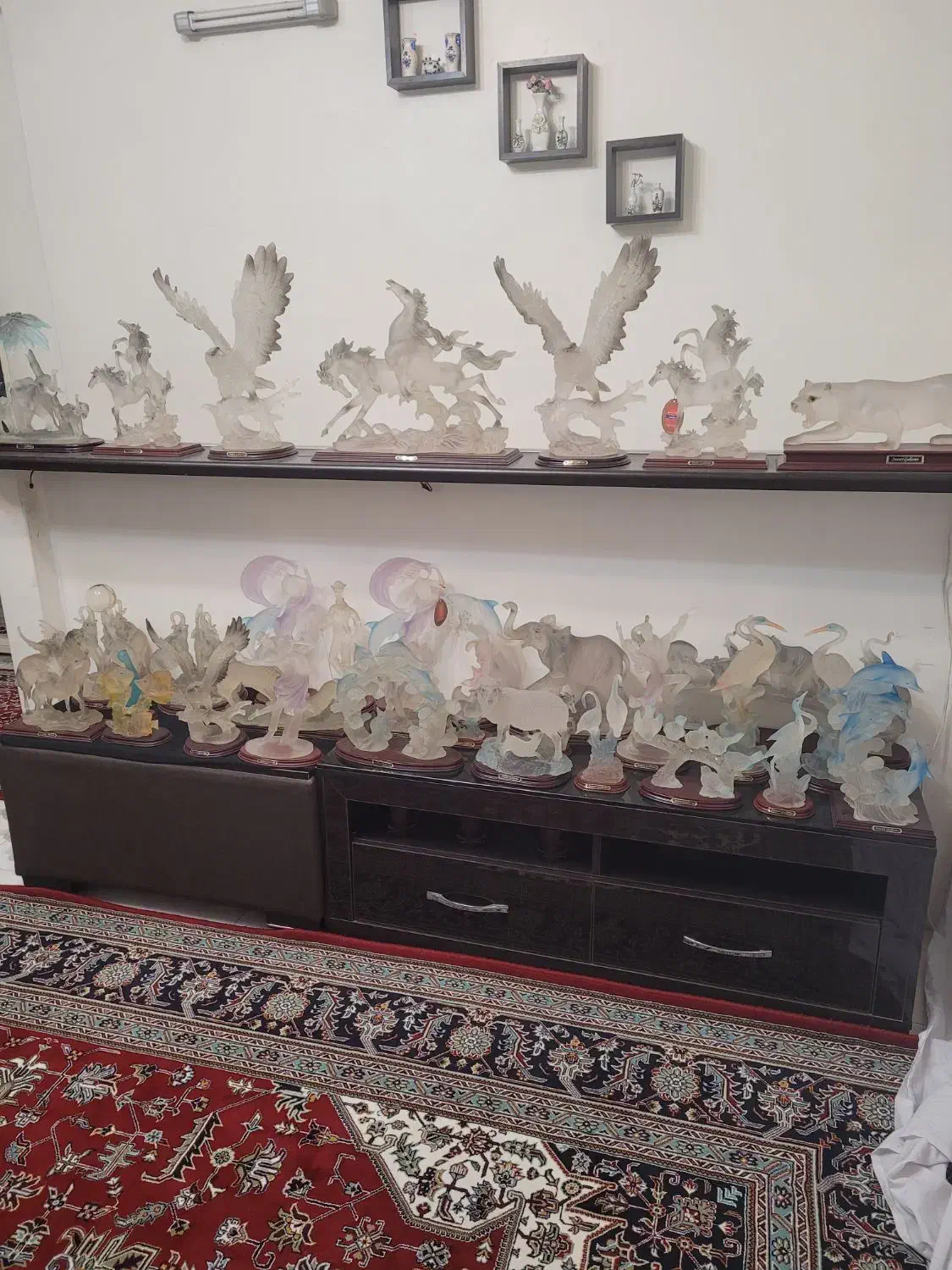 مجسمه|مجسمه، تندیس، ماکت|تهران, نیروی هوایی (پیروزی)|دیوار