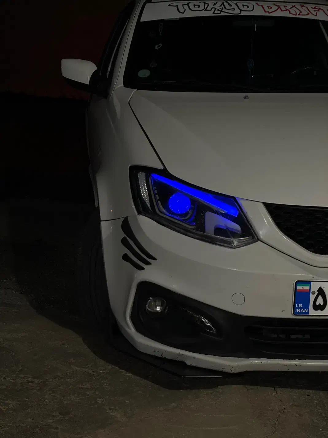 چراغ اسپورت کوییک و ساینا|قطعات یدکی و لوازم جانبی|شیراز, فضل‌آباد|دیوار