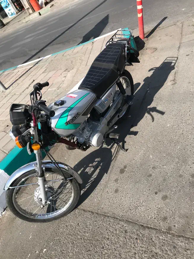 هوندا مدل ۹۰ زیگما هندا|موتورسیکلت|تهران, نعمتآباد|دیوار