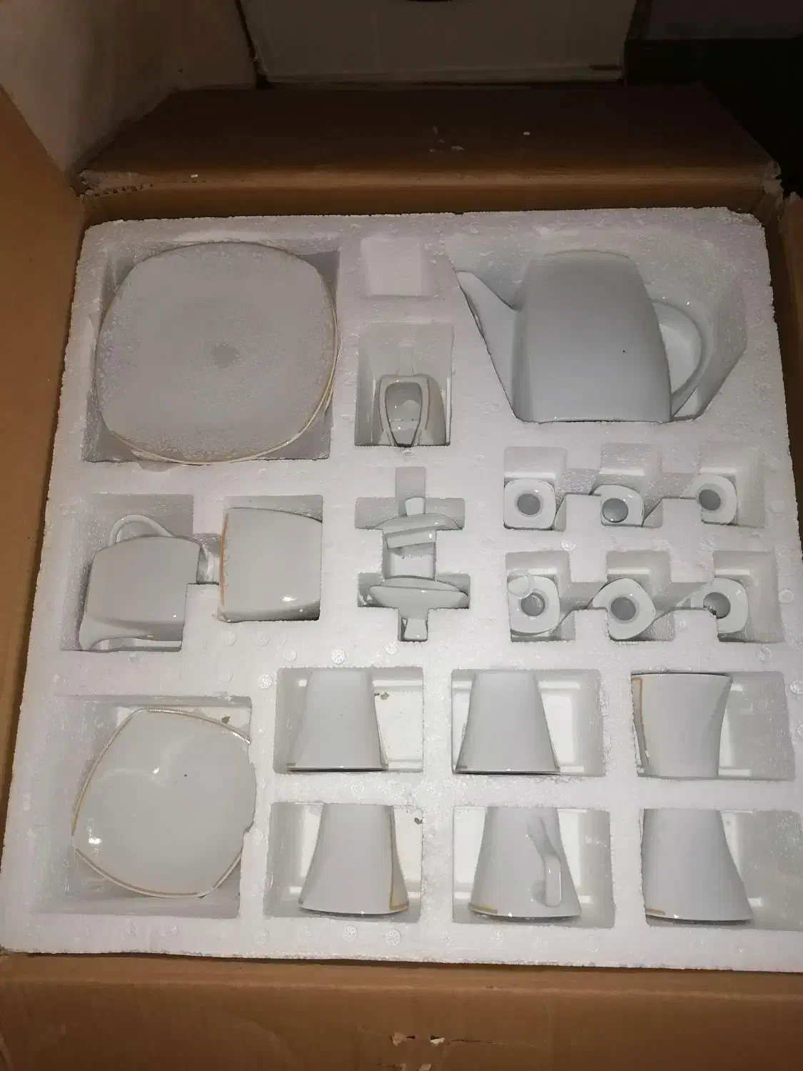 سرویس چینی پارس|ظروف سرو و پذیرایی|سیرجان, |دیوار