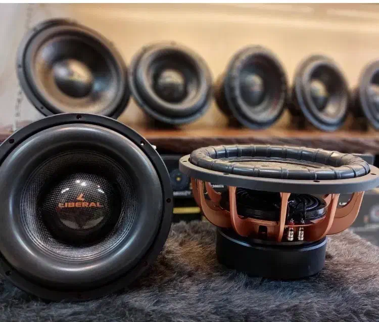 پک مانیتور سیستم صوتی ماشین ۲۴ ماهه|قطعات یدکی و لوازم جانبی|اصفهان, گورتان|دیوار