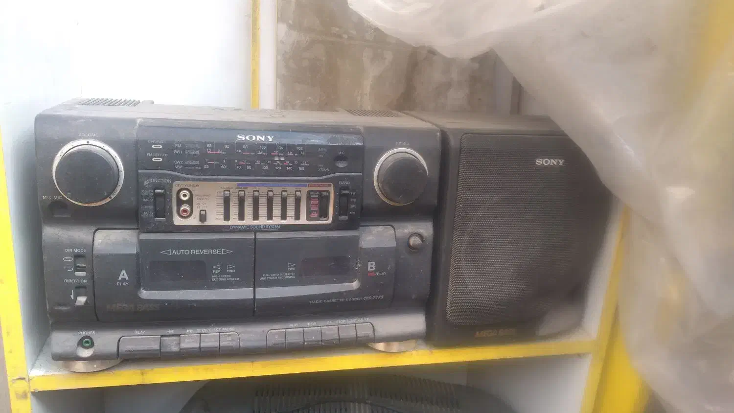 تلویزیون قدیمی سالم کنترل نداره ضبط سالم قدیمی|سیستم صوتی خانگی|ری, شهرک نظامی|دیوار