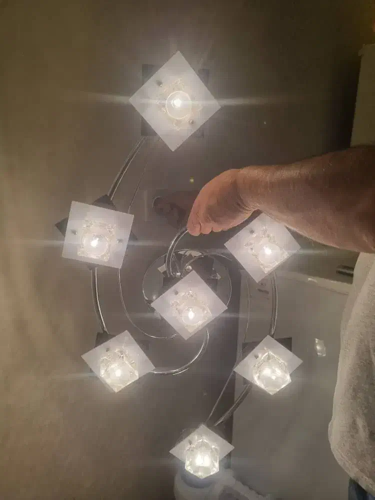 لوسنر سقفی|لوستر و چراغ آویز|ارومیه, |دیوار