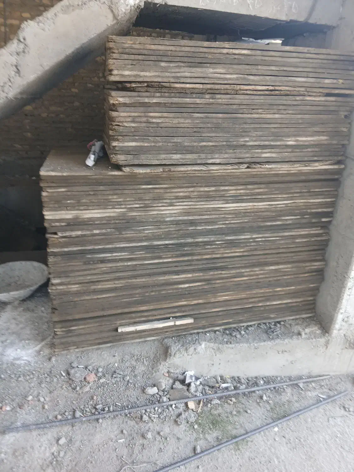 وسایل آرماتور بندی|مصالح و تجهیزات ساختمان|کبودرآهنگ, |دیوار