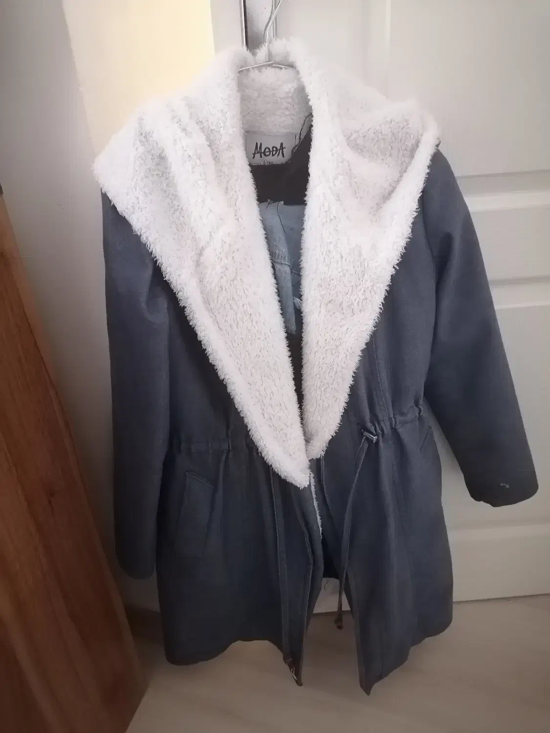 پالتو پشمی|لباس|گنبد کاووس, |دیوار