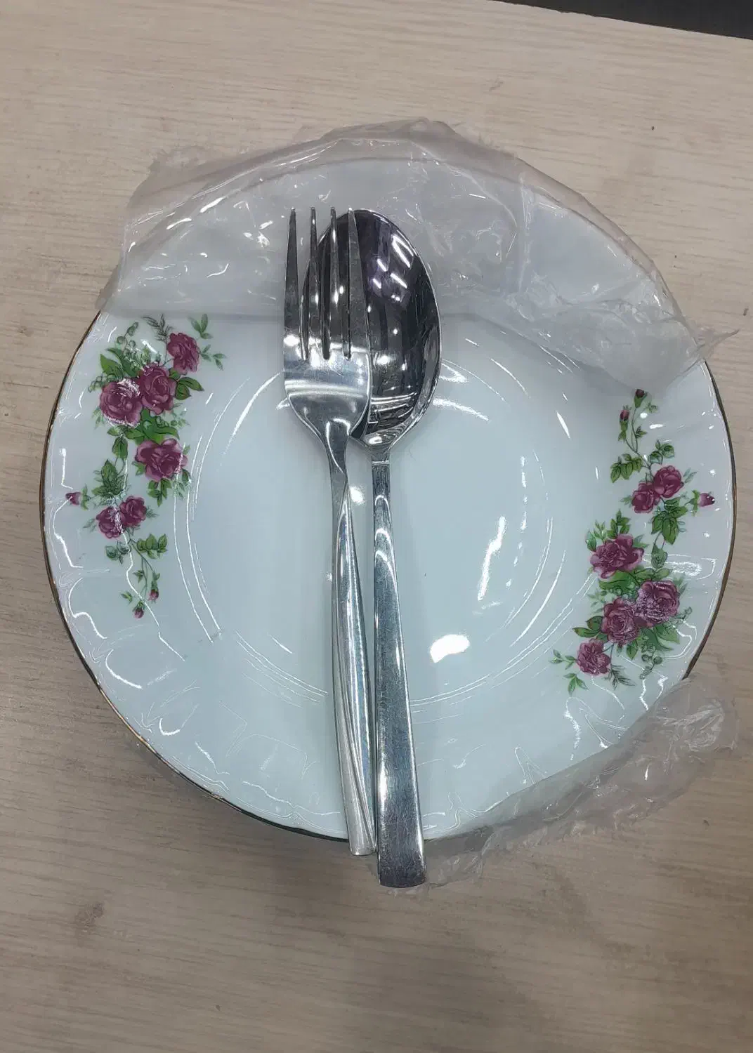 خورشت خوری و میوه خوری (چینی زرین)|ظروف سرو و پذیرایی|بهار, |دیوار