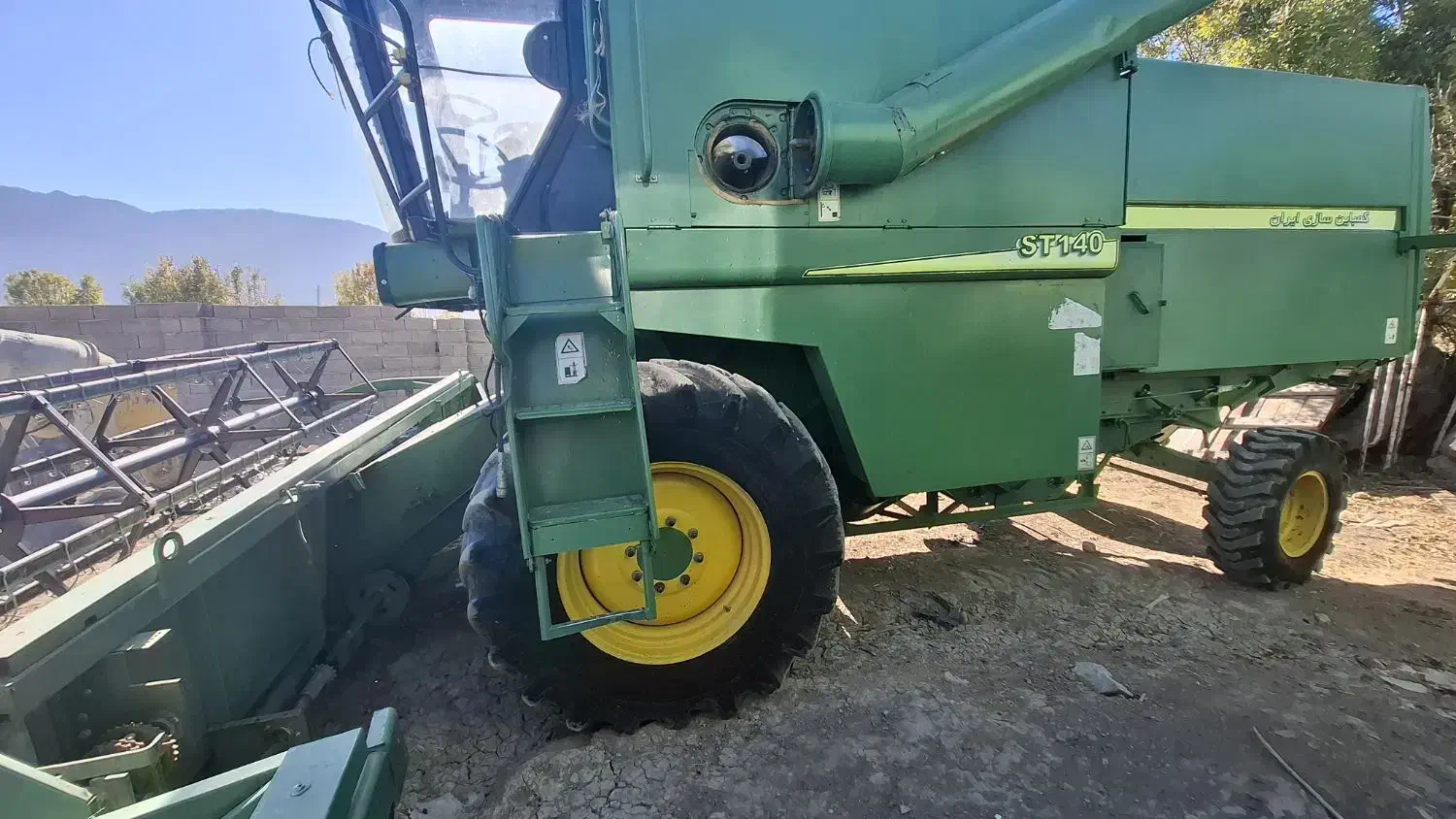 کمباین کاهکوب شرکت 1402|خودرو سنگین|خرمآباد, |دیوار