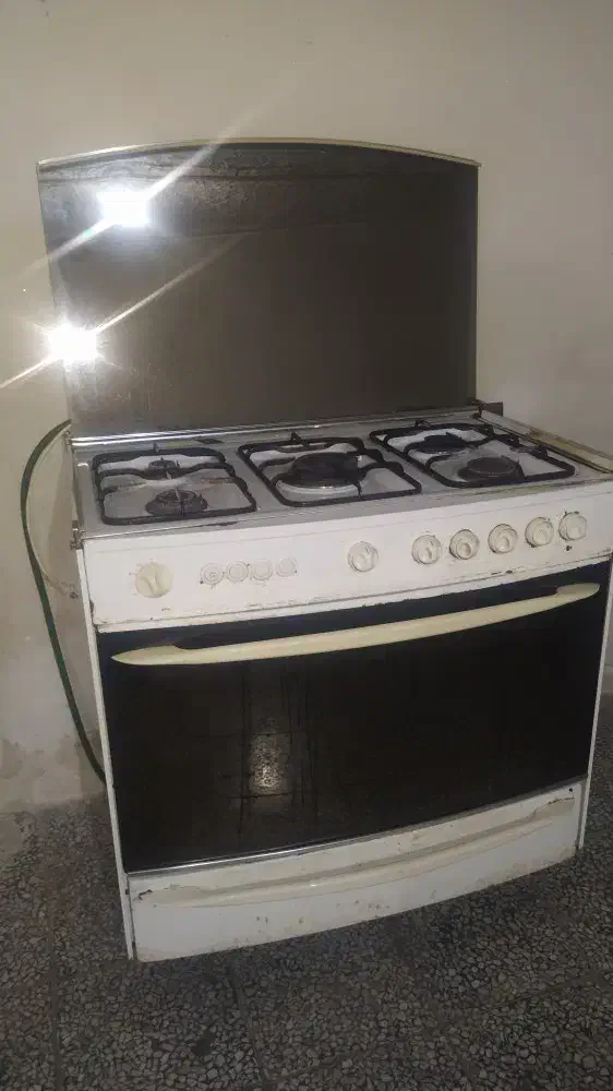 اجاق گاز پنج شعله فردار «تاکنو»|اجاق گاز و لوازم برقی پختوپز|لاهیجان, کوی زمانی|دیوار