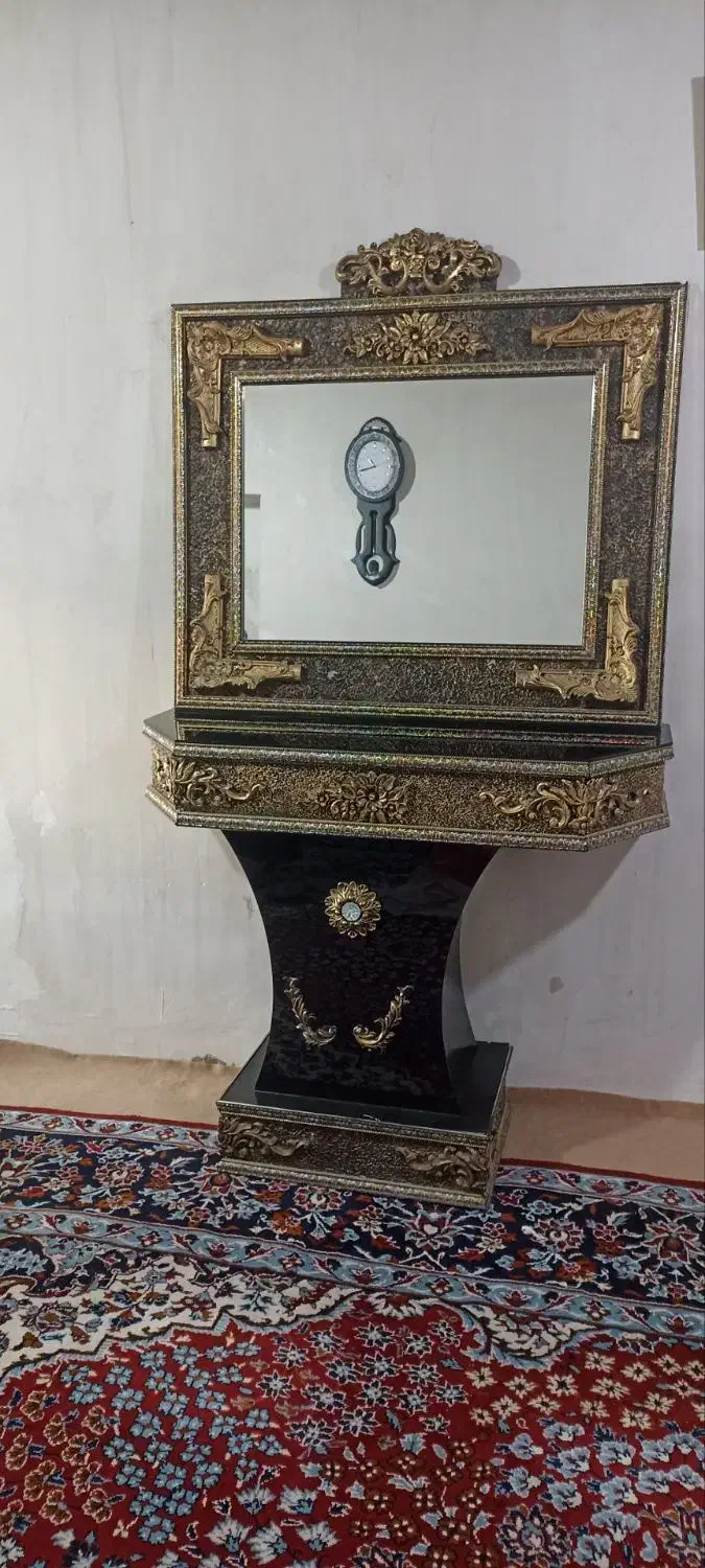 آینه و کنسول|بوفه، ویترین، کنسول|قلقل رود, |دیوار