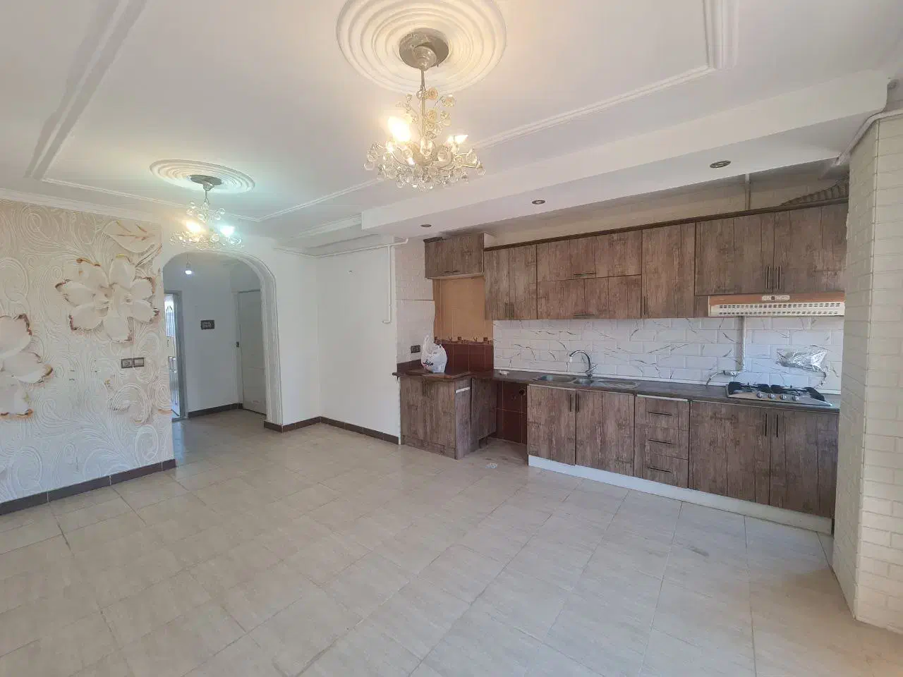 اجاره واحد ۵۲متری در کافه سیاران(خ فرهنگ) انزلی|اجارهٔ آپارتمان|بندر انزلی, لاله|دیوار