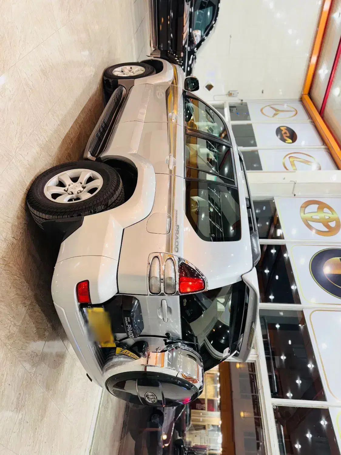 پرادو دنده ای درجه یک|خودرو سواری و وانت|تهران, امانیه|دیوار