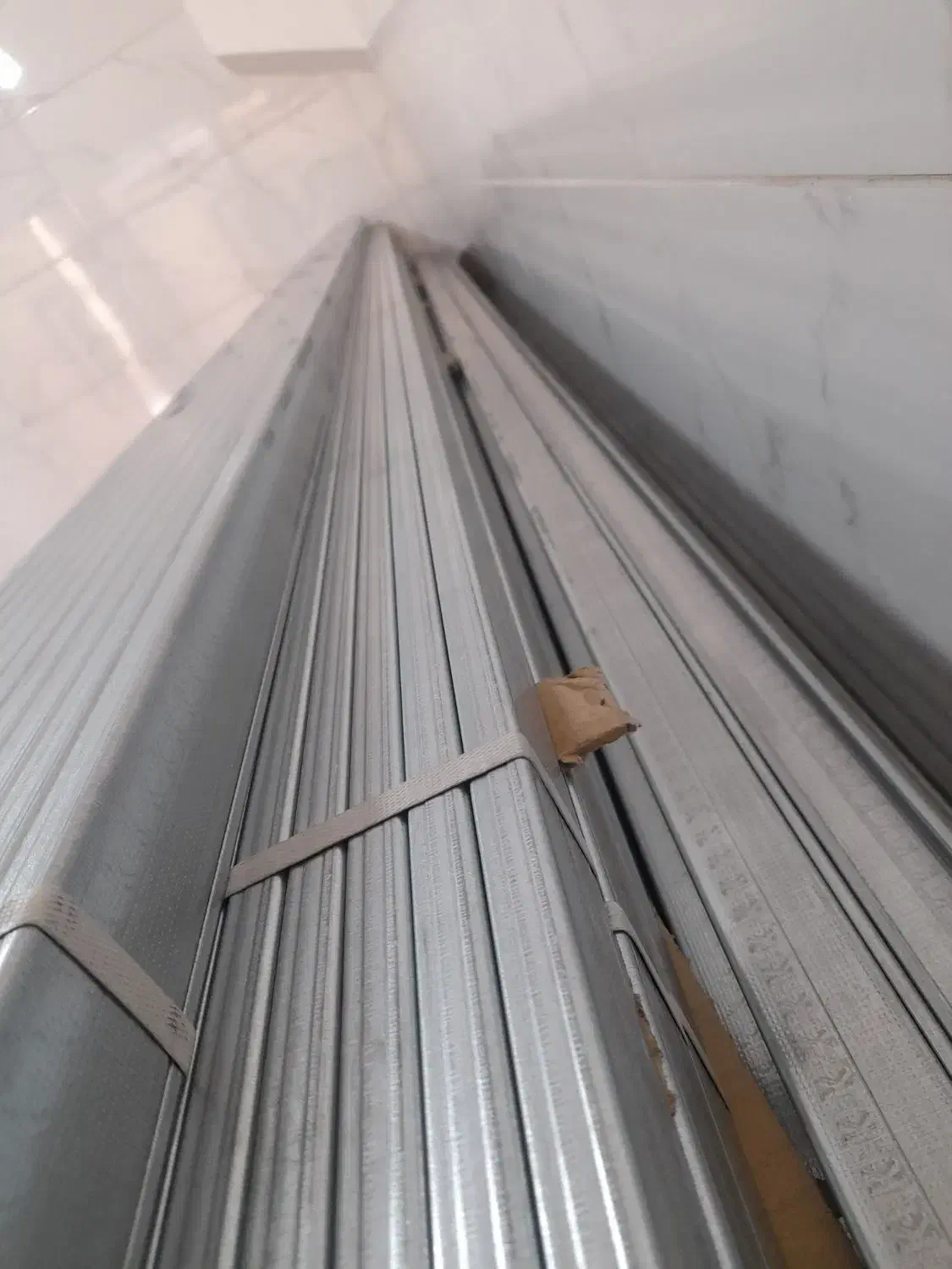 فروش عمده و جزئی کناف و سقف کاذب|مصالح و تجهیزات ساختمان|مشهد, عامل|دیوار