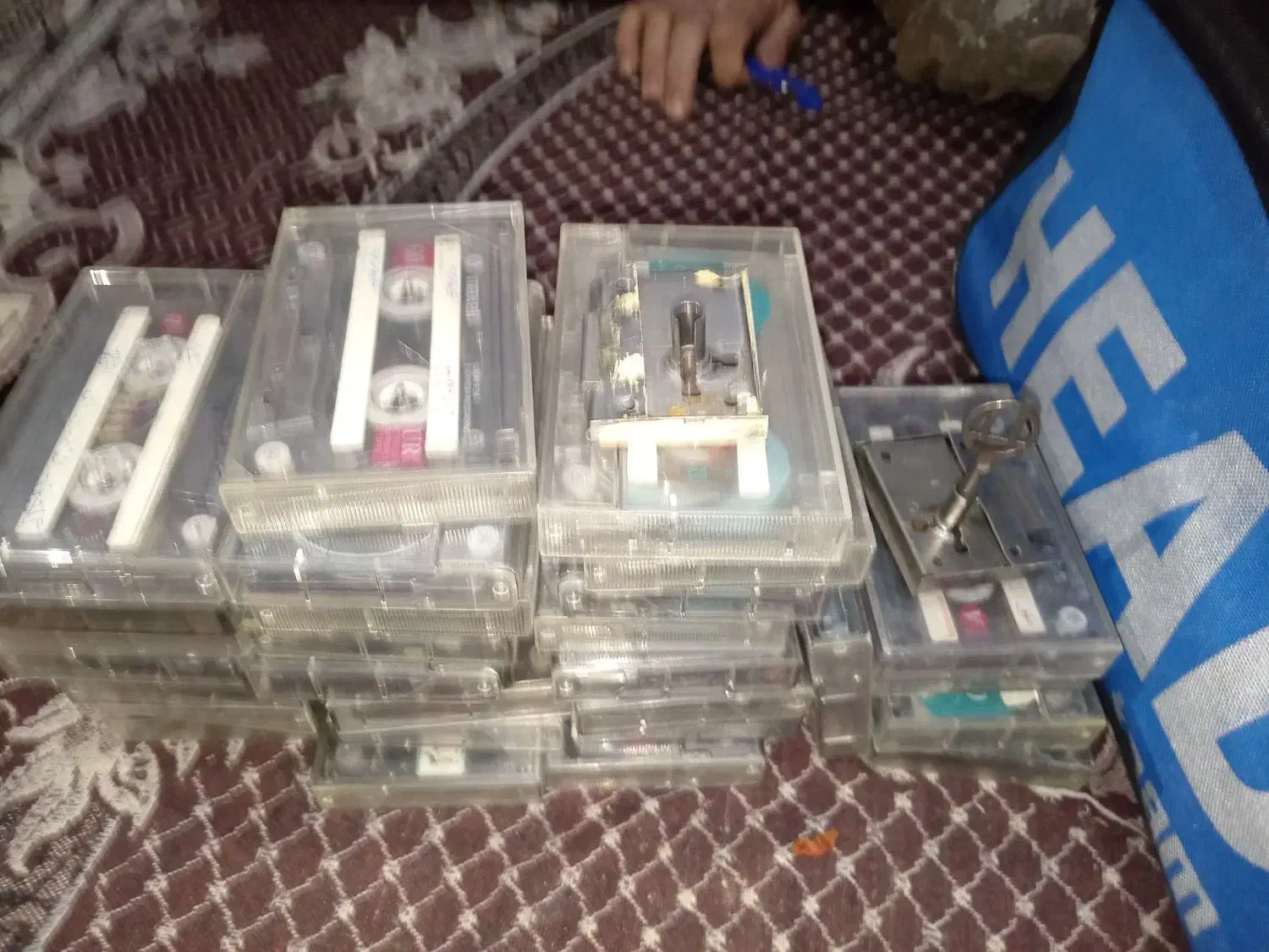 نوارهای قدیمی دانه ای 10 هز|سیستم صوتی خانگی|نجفآباد, امام خمینی|دیوار