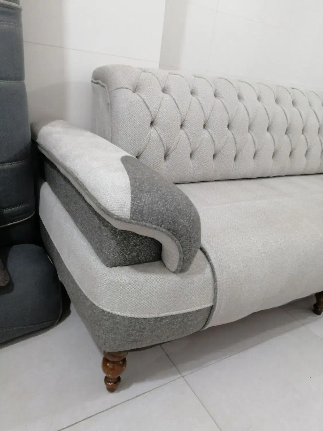 مبل هرمس قیمت کاملا واقعی میکانیزم|مبلمان خانگی و میز عسلی|مشهد, پنجتن|دیوار