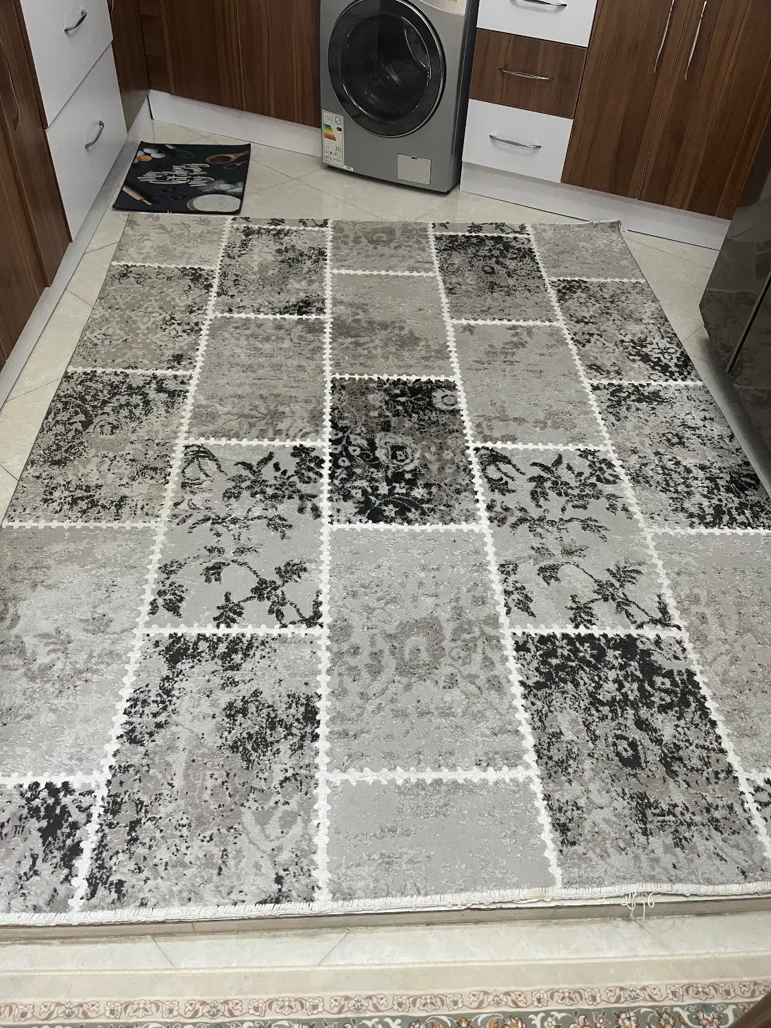 فرش ۴ متره|فرش|سمنان, |دیوار