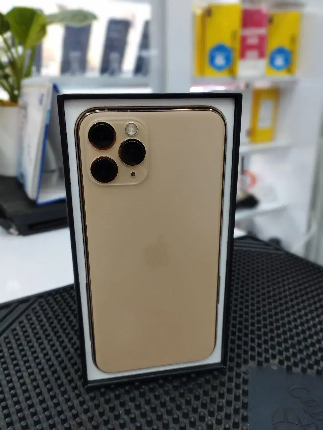 آیفون ۱۱ پرو iphone 11 Pro|موبایل|شیراز, گود عربان|دیوار