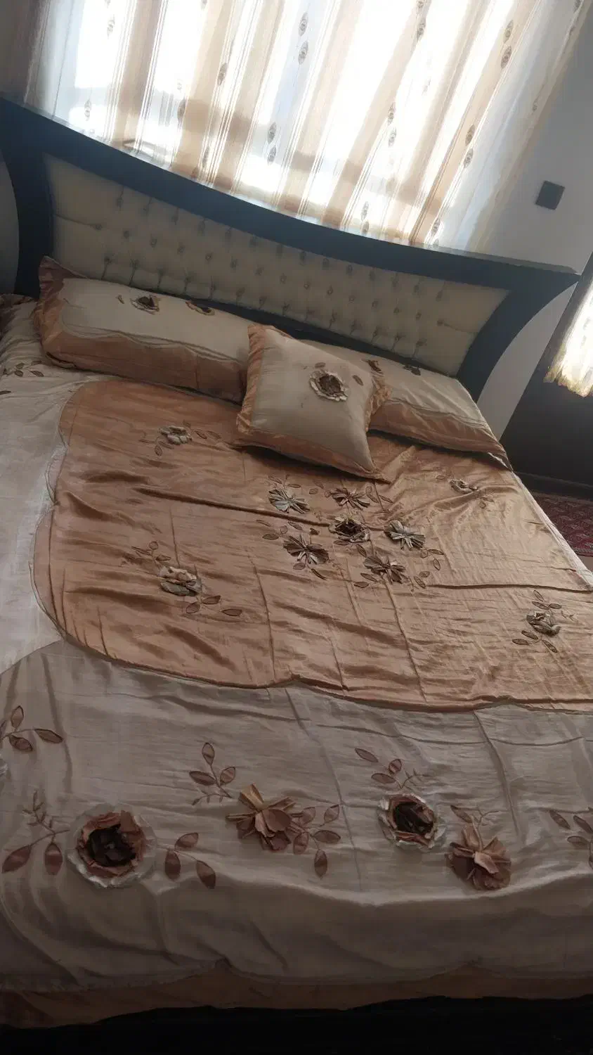تخت خواب دو نفره|تخت و سرویس خواب|بروجرد, |دیوار