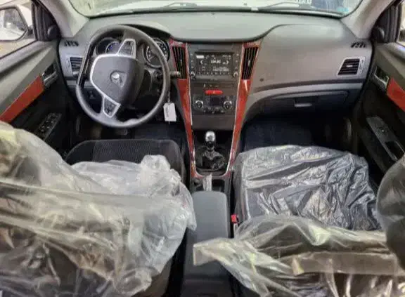 دنا پلاس ۶دنده با رینگ خشک|خودرو سواری و وانت|اصفهان, سروستان|دیوار