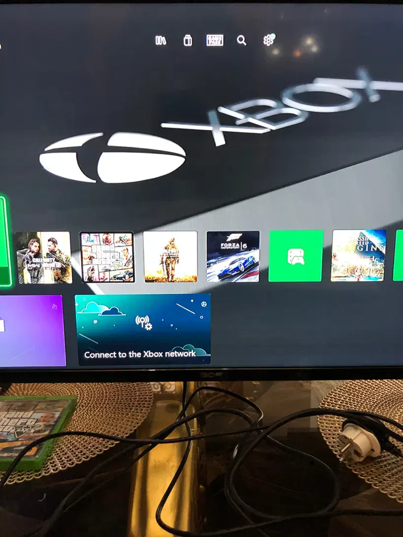Xboxبه همراه بازی|کنسول، بازی ویدئویی و آنلاین|شیراز, فضل‌آباد|دیوار