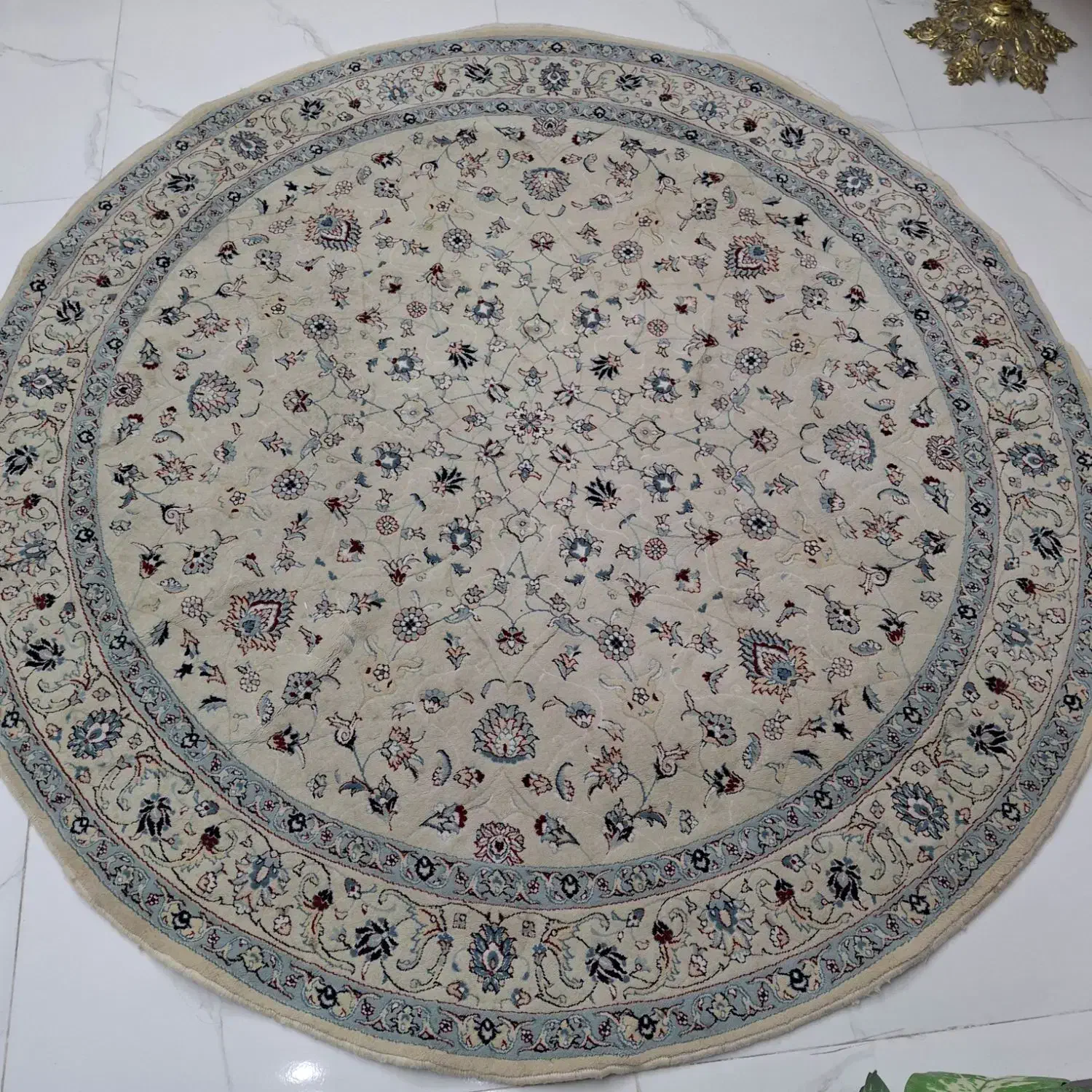 فرش گرد ۲در۲|فرش|اصفهان, ارغوانیه|دیوار