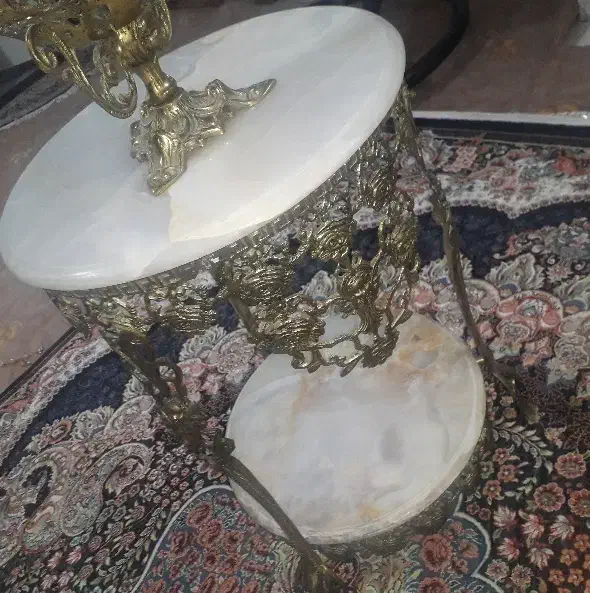 میز گرد برنج|مبلمان خانگی و میز عسلی|شاهدشهر, |دیوار