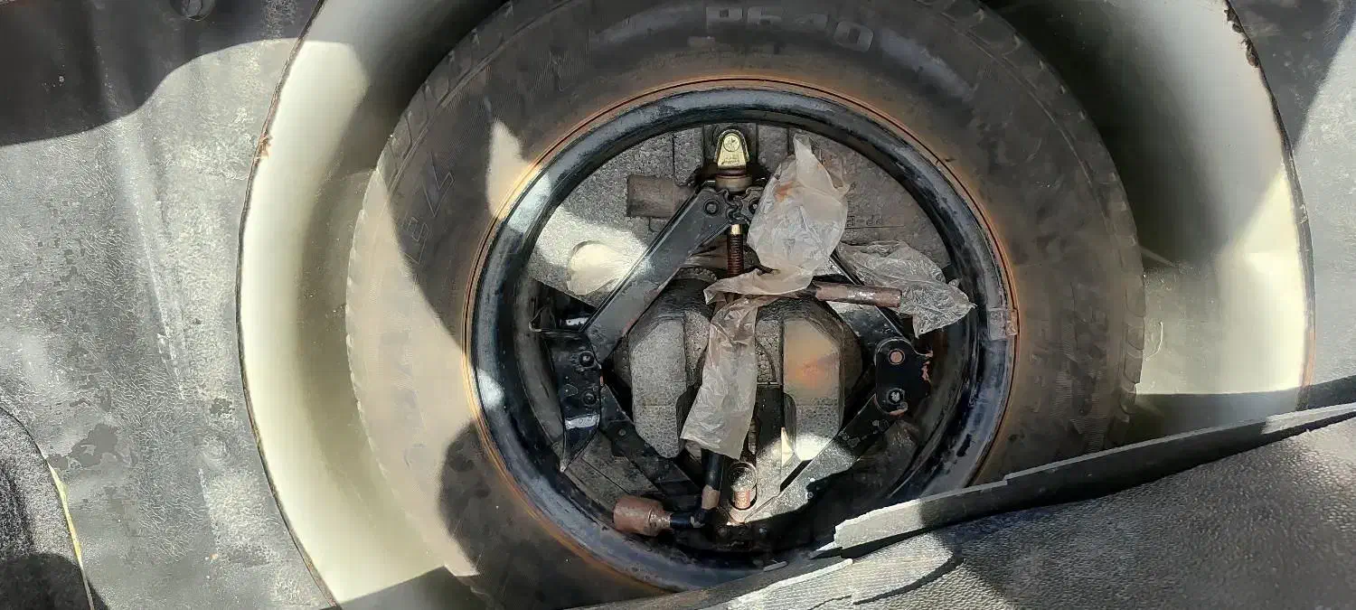 پژو ۴۰۵ مدل ۸۴|خودرو سواری و وانت|بیرجند, |دیوار