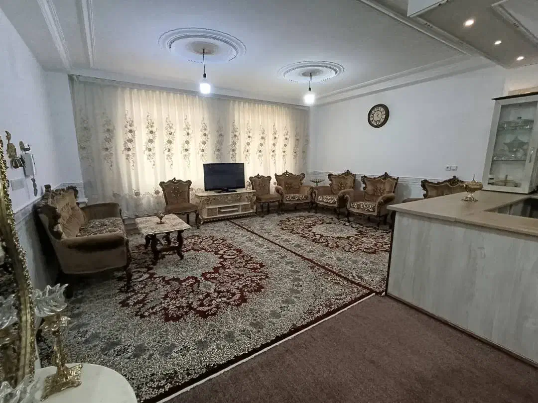 ساختمان چهار طبقه شهرک گلها|فروش خانه و ویلا|قرچک, شهرک گلها|دیوار