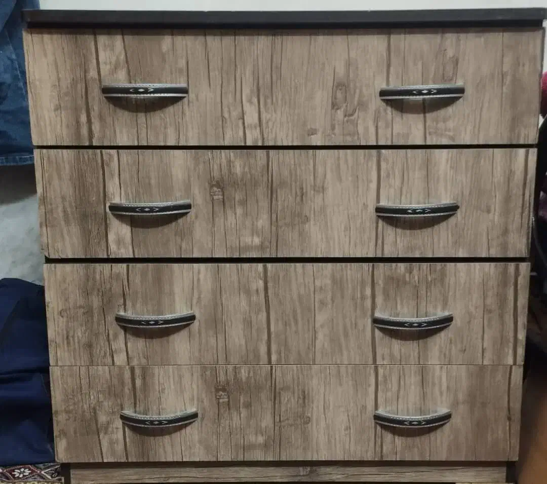 کمد دراور|جاکفشی، کمد، دراور|جهرم, |دیوار