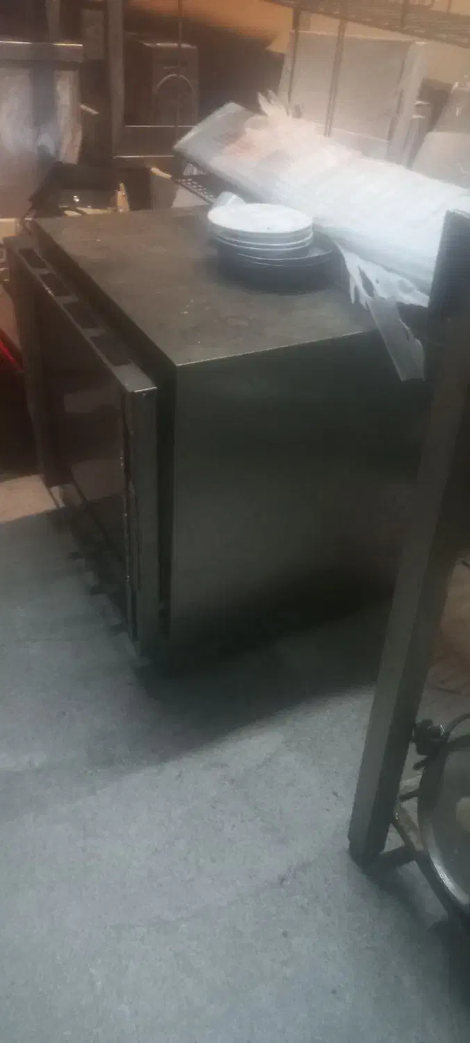 فر پیتزا برقی ایتالیایی و اب هویج گیری|کافی‌شاپ و رستوران|اهواز, نبوت|دیوار