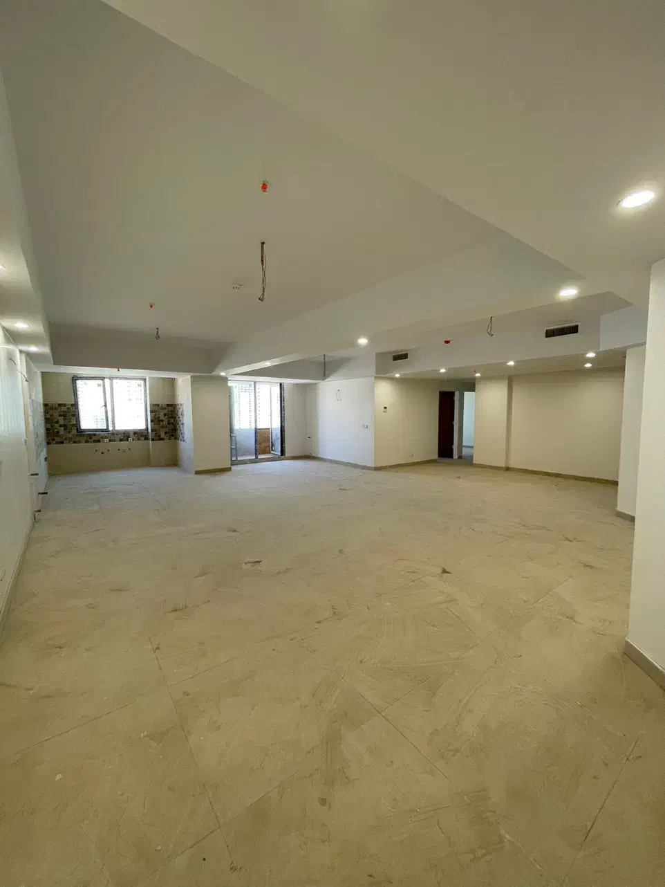 ۱۳۶ متر کلیدنخورده چیتگر خوش نقشه|فروش آپارتمان|تهران, دریاچه شهدای خلیج فارس|دیوار