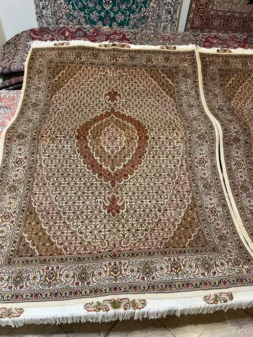 جفت سه متری ماهی تبریز.|فرش|تهران, سعادت‌آباد|دیوار