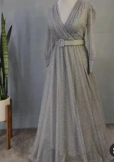 دوتا پیرهن مجلسی|لباس|نورآباد, |دیوار