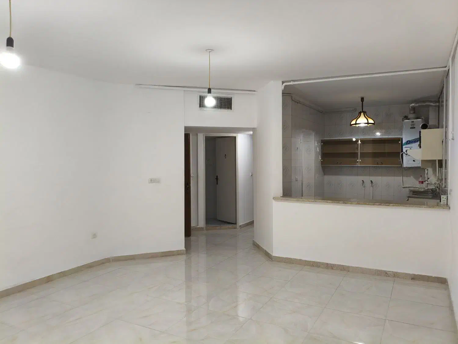 همکف مجتمع غدیر رهن کامل|اجارهٔ آپارتمان|آباده, |دیوار