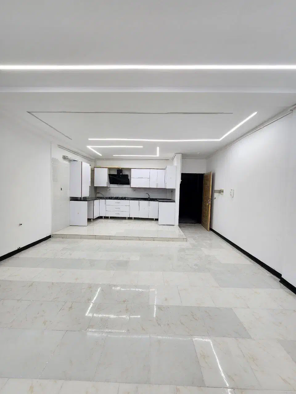 پروژه صدف تحویلی ، لاین نوری پارکینگ سندی|فروش آپارتمان|هشتگرد, شهرک پامچال|دیوار