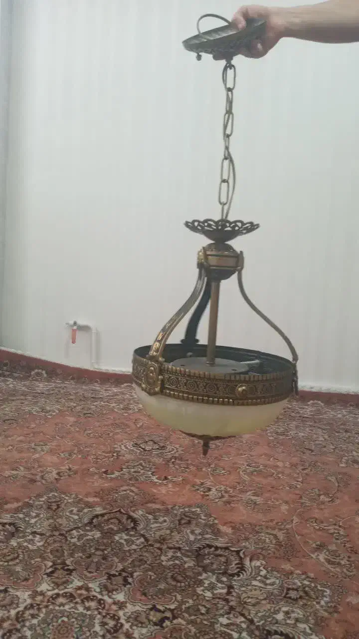 لوستربرنز تک شاخه|لوستر و چراغ آویز|اسلام‌شهر, مسکن مهر اسلاشهر (شهرک امام خمینی)|دیوار