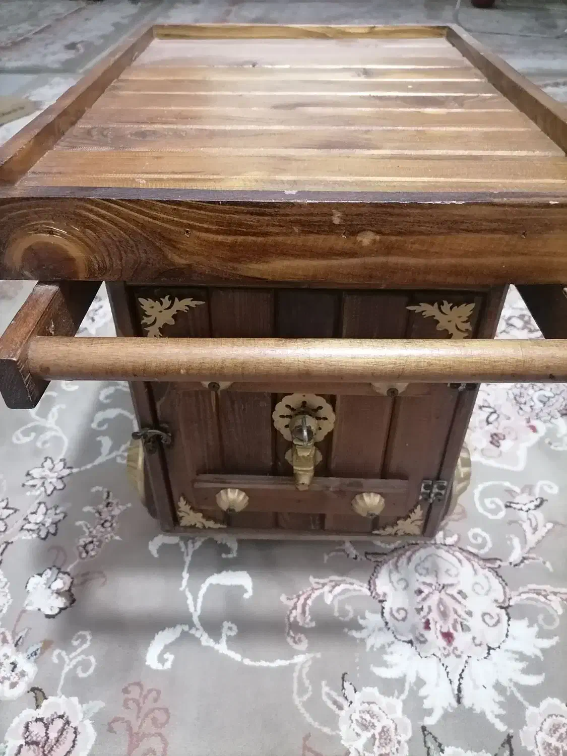 ارابه دکری|آینه|گنبد کاووس, |دیوار