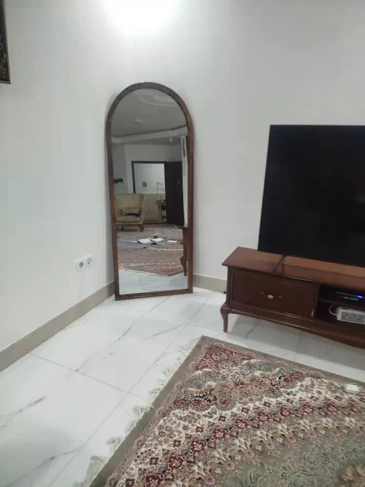 قاب اینه|آینه|کوهدشت, |دیوار