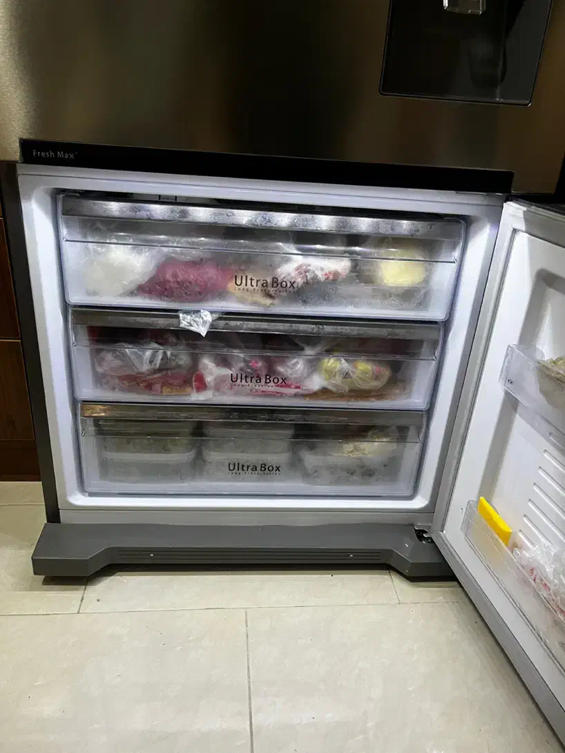 یخچال فریزر ۲۸ فوت دوو نوی نو هست|یخچال و فریزر|ساری, |دیوار