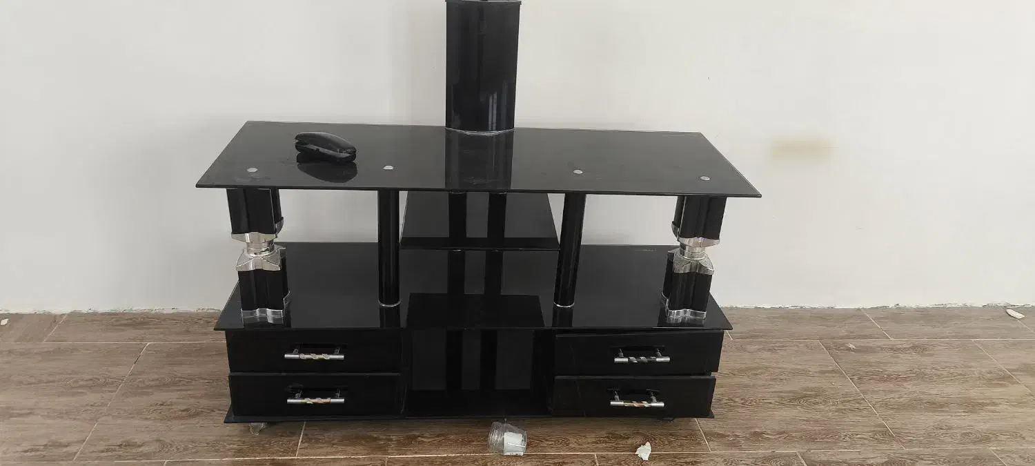 میز|میز تلویزیون|سلماس, |دیوار