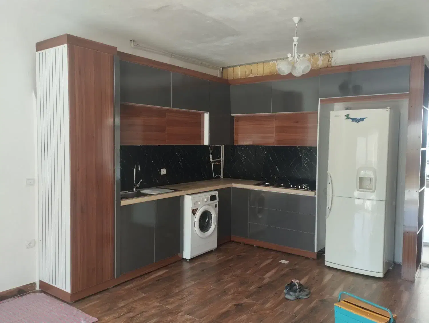 تولید و نصب انواع کابینت و کمد دیواری|خدمات پیشه و مهارت|سنقر, |دیوار