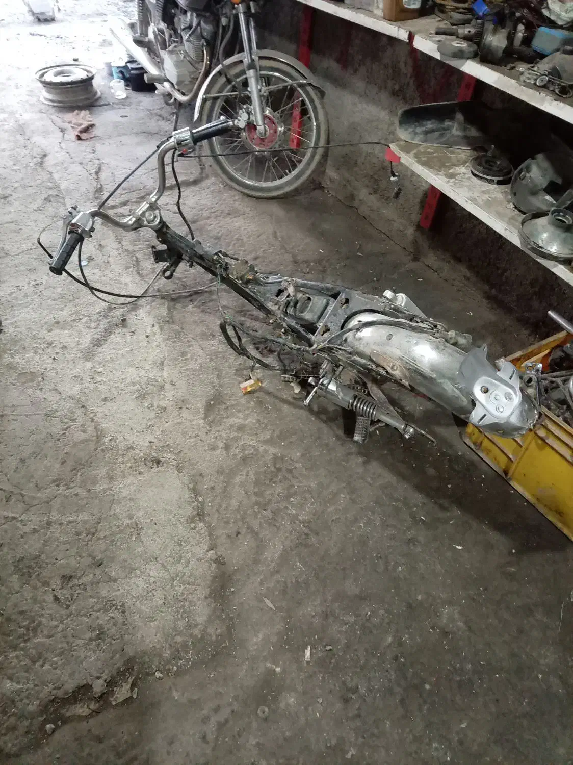 متور 86|موتورسیکلت|مریوان, |دیوار