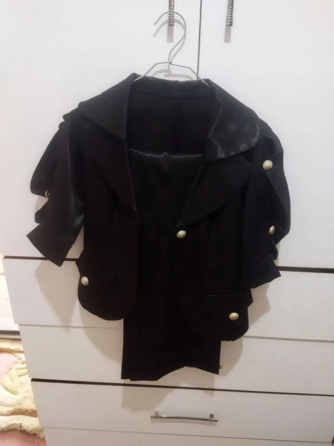 لباس مجلسی|لباس|نیشابور, مازول|دیوار