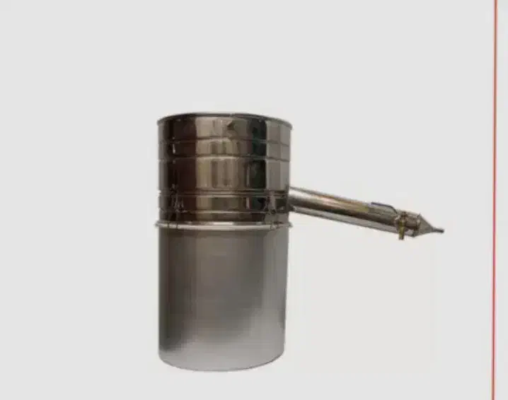 دستگاه عرقگیر ۳۰ لیتری ورق کلفت لوله ای در حد نو|عمدهفروشی|کلاله, |دیوار