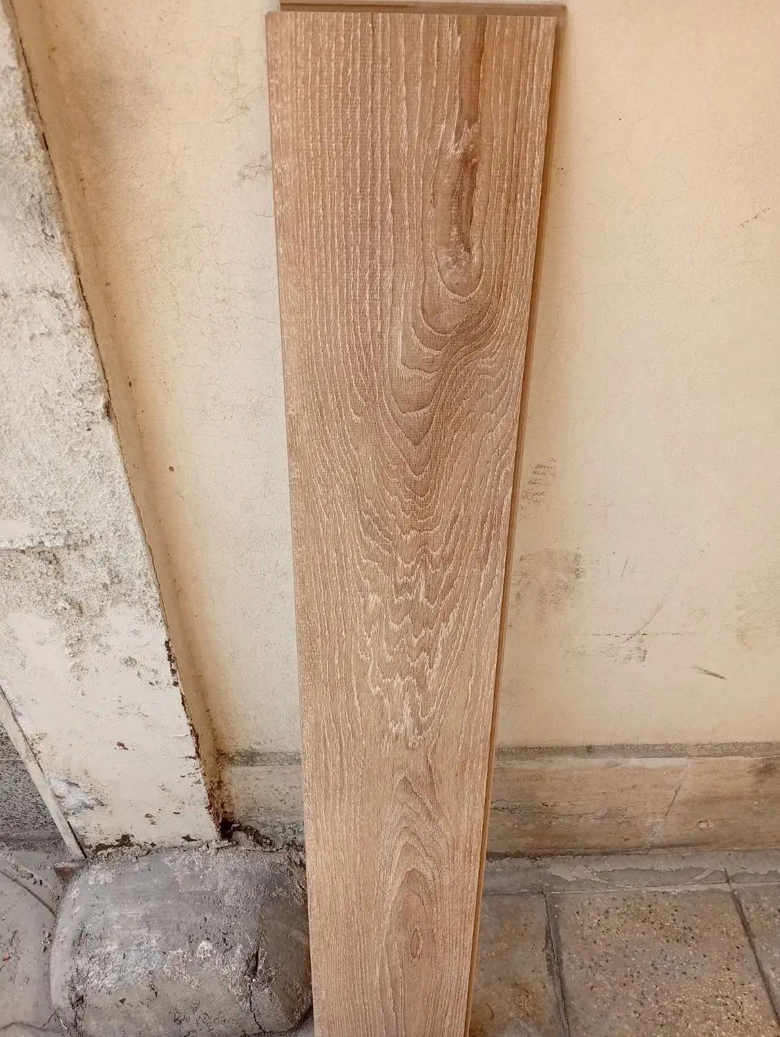 پارکت لمینت دست دوم جمع آوری میکنیم تماس بگیرید|مصالح و تجهیزات ساختمان|تهران, نیلوفر|دیوار