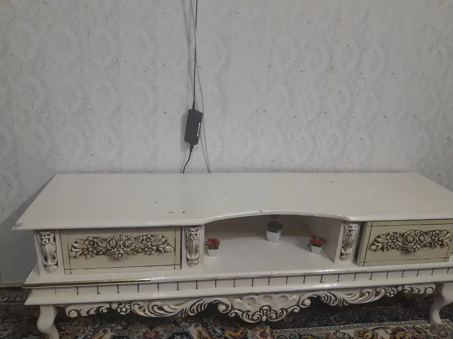 گنجه ومیزتلویزیون|بوفه، ویترین، کنسول|مشهد, سپاد|دیوار