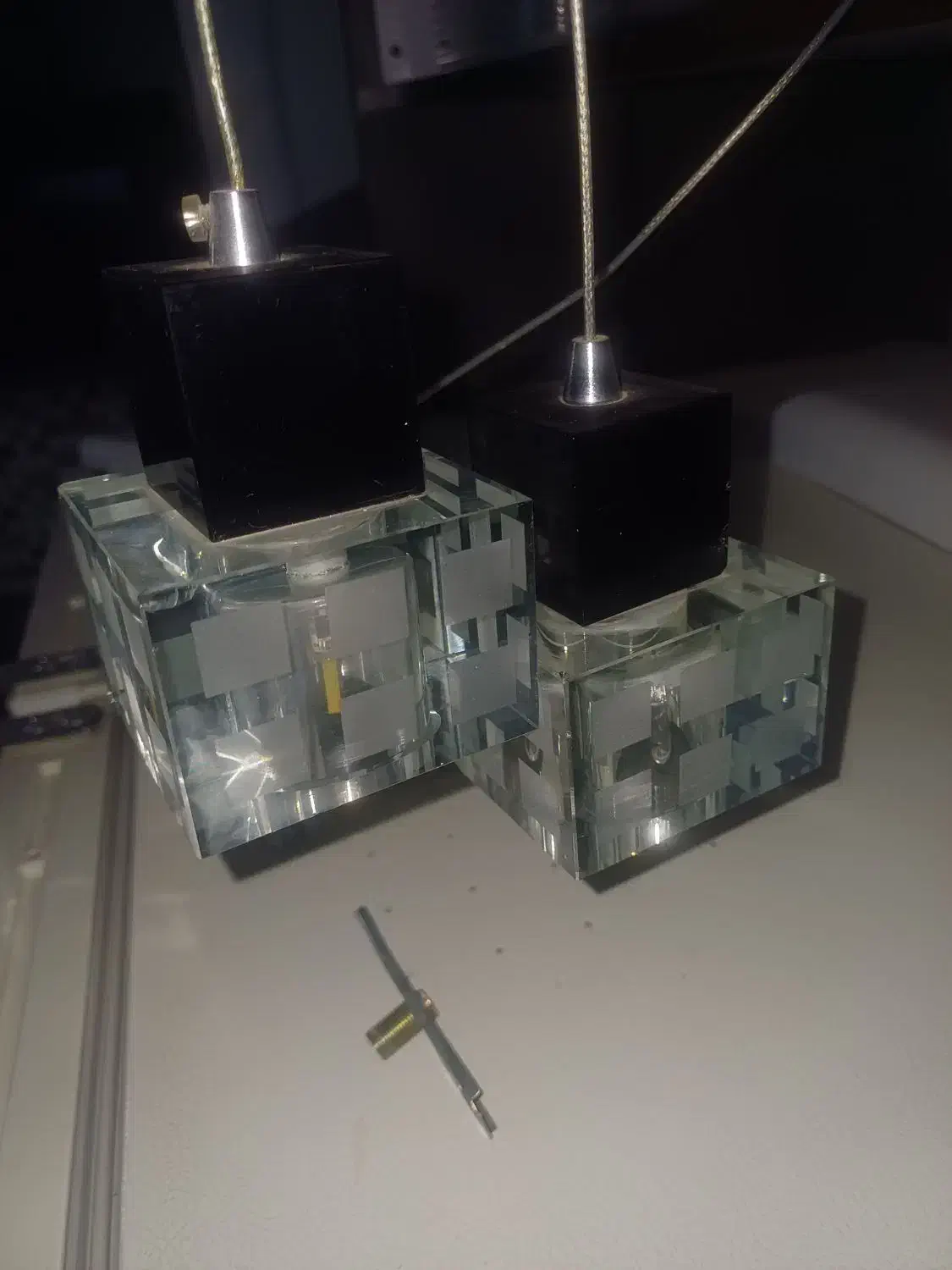 لوستر ۳شاخه درحدنو|لوستر و چراغ آویز|کرج, کمالشهر|دیوار