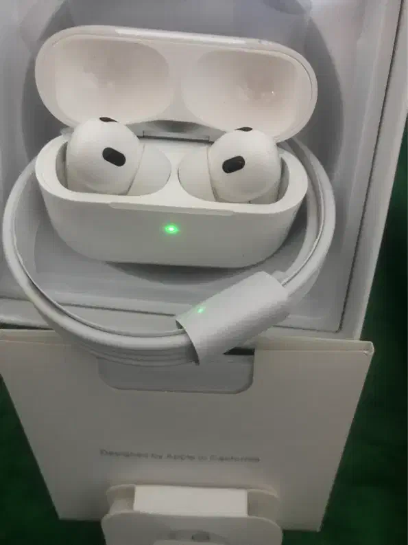 ایپادپرو۲آیفون،اصل وباضمانت،|لوازم جانبی موبایل و تبلت|ساوه, |دیوار