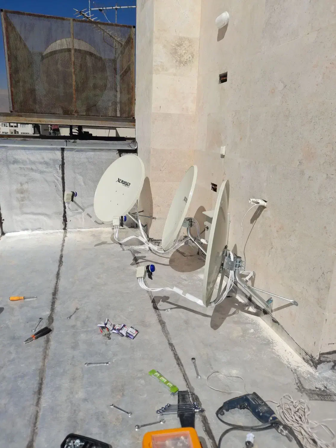 فروش نصب تنظیم آنتن در سراسر شیراز با قیمت مناسب|خدمات پیشه و مهارت|شیراز, ریشمک|دیوار